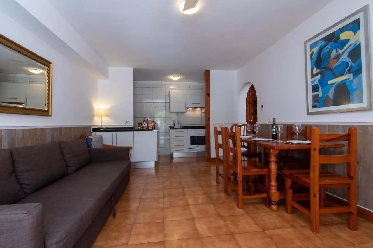 1 Bed Apartment Near The Pool Playa de las Américas Spanyolország